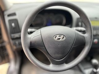 Hyundai i30 1.6 CRDi GL FDU Classic 2011