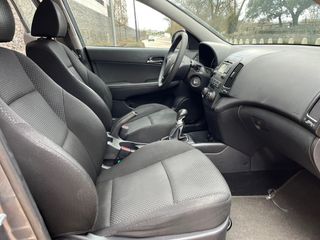 Hyundai i30 1.6 CRDi GL FDU Classic 2011