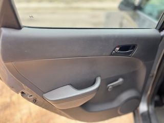 Hyundai i30 1.6 CRDi GL FDU Classic 2011