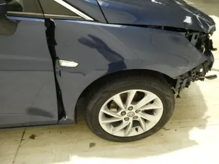 Despiece Coche Faro Roto