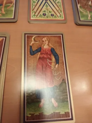 El Tarot de Oro: Libro y Cartas