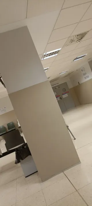 se pintan casas. pisos, naves , ventanas, cocheras