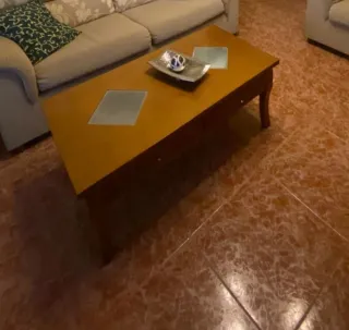 Mesa baja de salón madera y cristal