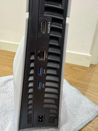 Consola Sony PS5 Slim con lector de discos