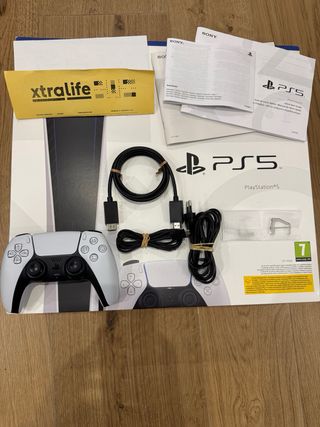 Consola Sony PS5 Slim con lector de discos