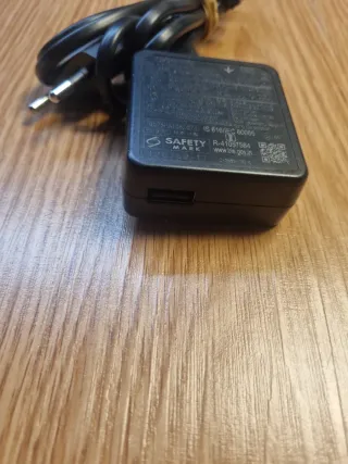 Cargador Sony para cámaras