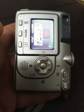 Cámara Nikon Coolpix 5200 Plata