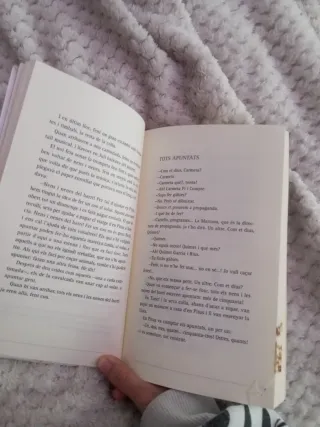 Libro infantil (El zoo d'en pitus)  en catalan.