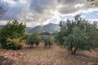 Casa rural en venta en Huelma