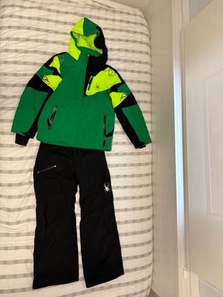 Conjunto esquí Spyder Talla 10 Años