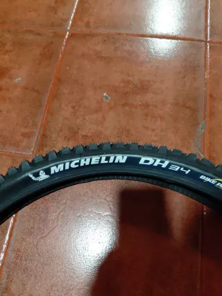 Michelin DH Bike Park 2.40