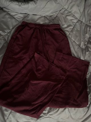 Pantalones anchos Shein rojos talla XS