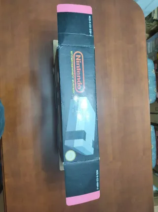 Caja Nintendo Entertainment System (NES) Vacía