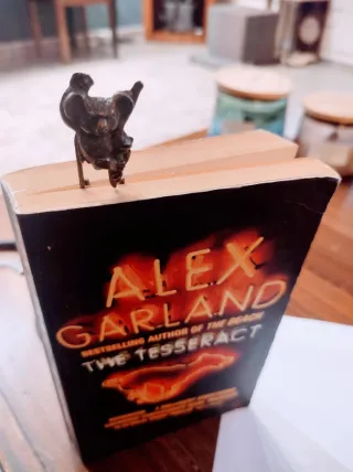 Marcador de libro koala bronce