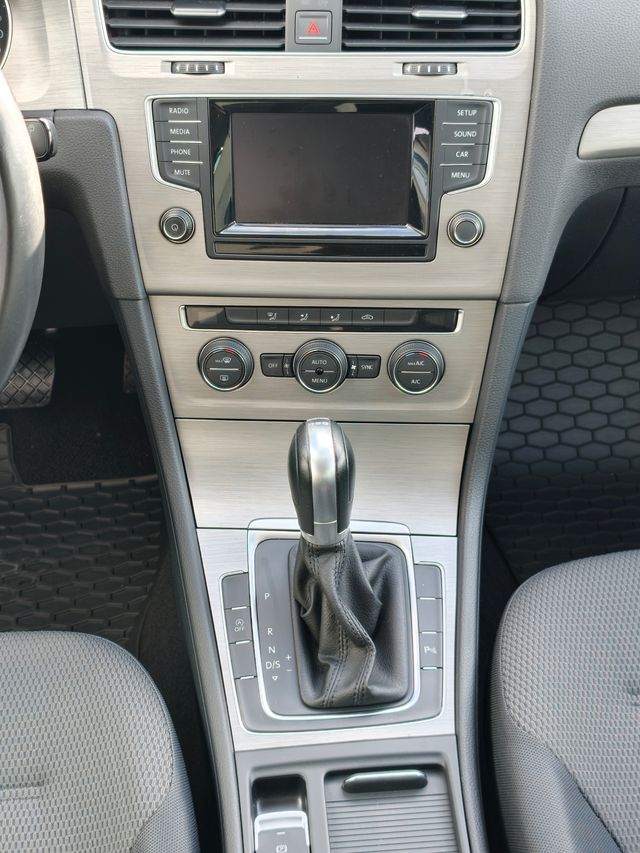 Volkswagen Golf 2015