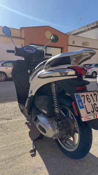 Piaggio Liberty 2021 Blanca