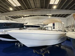 EOLO 590 OPEN OPORTUNIDAD PARA PRIMER BARCO