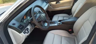 Mercedes-Benz Clase C 2010