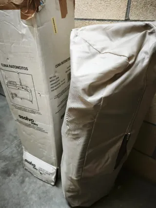 Cuna de viaje plegable