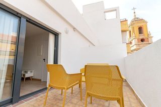 Ático en alquiler en Centro en Almería
