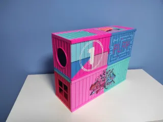 Casa L.O.L. Surprise Contenedores