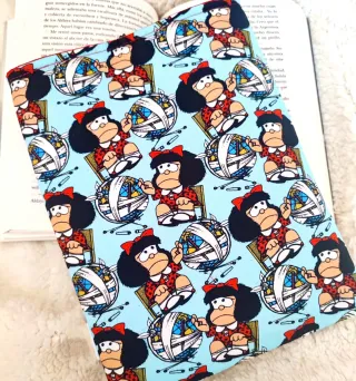 Funda para libros Mafalda