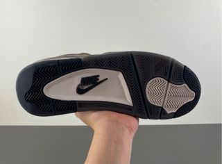 Jordan 4 Marrón/Gris