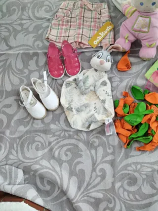 Ropa y Zapatitos Bebé + Peluche Conejo