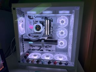 PC Gaming Ryzen 9 9950X3D + RTX 5080 64GB DDR5