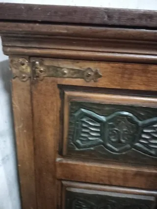 Zapatero Castaño para Restaurar