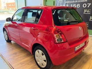Suzuki Swift 1.3 GL 92 CV ETIQUETA "C"