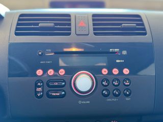 Suzuki Swift 1.3 GL 92 CV ETIQUETA "C"