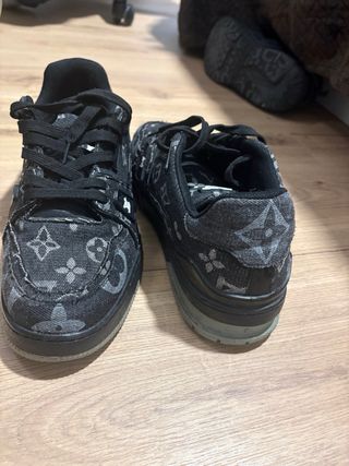 Zapatos Louis Vuitton Negros y Grises