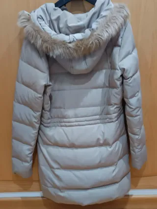 Abrigo mujer beige talla S de corte moderno