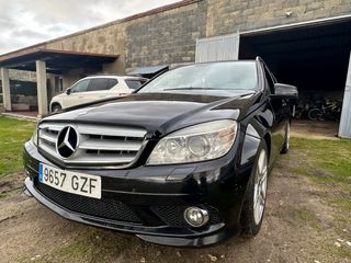 Mercedes-Benz Clase C 2010