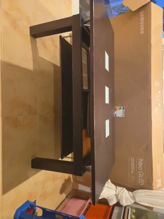 Se regala Mesa de salón de madera