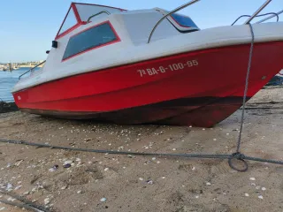 Embarcación de 5 metros