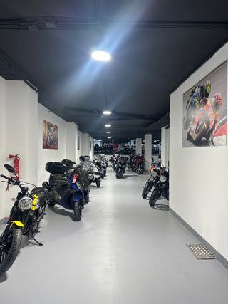 BMW F 800 GT DEL AÑO 2014 !!! MUY EQUIPADA !!!