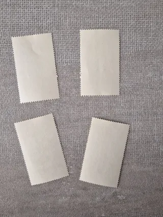 Set 4 francobolli vintage Sharjah