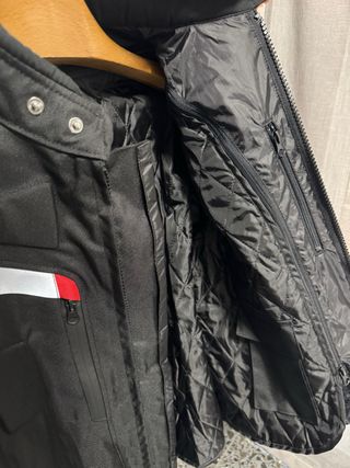 Chaqueta Moto Zyxforms Negra y Roja