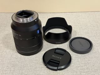 Objetivo Sony Zeiss 24-70mm f/4 FE Full Frame.