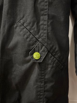 Abrigo Vintage Negro y Rojo