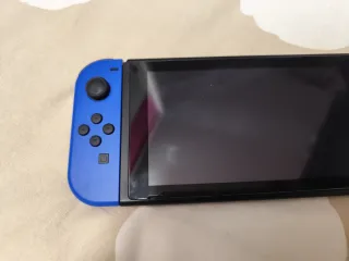 Nintendo Switch Azul y Amarillo