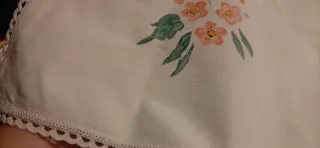 Tovaglietta vintage decorata a mano