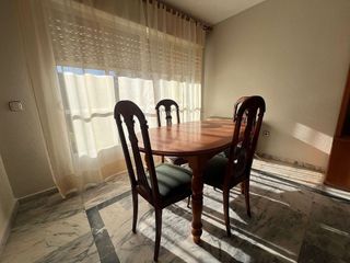 Piso en alquiler en Huerta Rosales - Valdepasillas en Badajoz