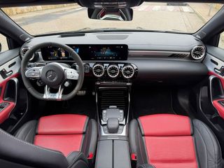 (55 EDITION) UNIDAD MUY EXCLUSIVA MERCEDES A45S