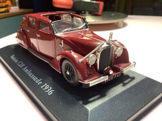 Coche Voisin C28 Ambassade 1936 1/43 IXO.