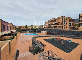 Casa adosada en venta en Adeje ciudad en Adeje