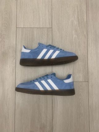 Adidas Spezial Azul y Blanco