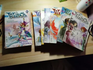Lote de 24 revistas Witch